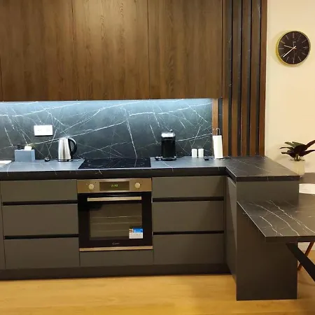 Apartamento New With Free Garage Parking Near The Airport Bratislava