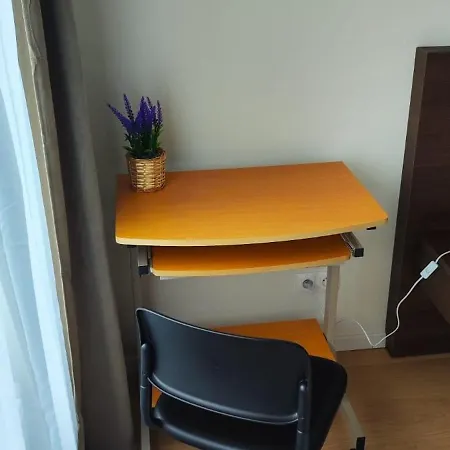 New With Free Garage Parking Near The Airport * Μπρατισλάβα