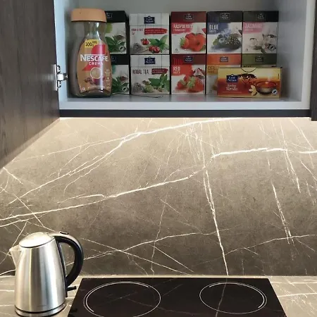 New With Free Garage Parking Near The Airport * Μπρατισλάβα