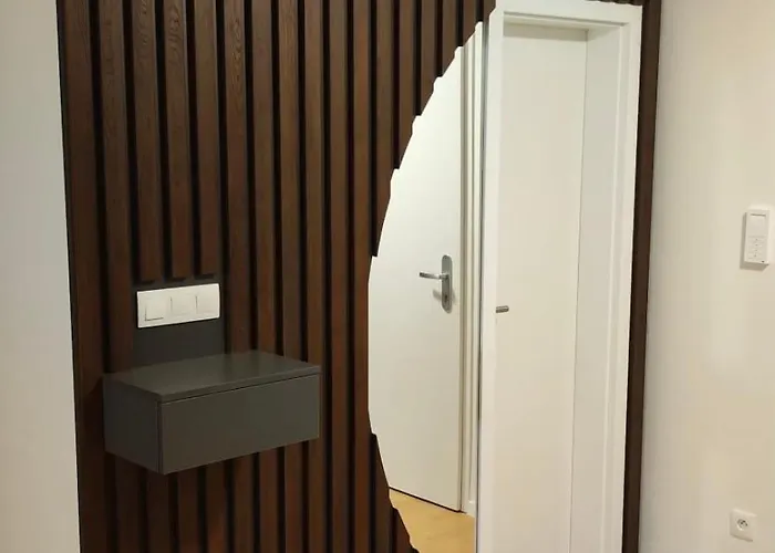 New With Free Garage Parking Near The Airport Bratislava