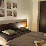 New With Free Garage Parking Near The Airport * ברטיסלאבה