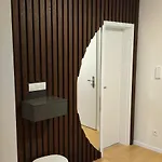 New With Free Garage Parking Near The Airport ברטיסלאבה